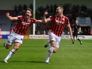 Supporting image for story: Walsall 2-1 Swindon: Late winner secures opening day victory for 10-man Saddlers