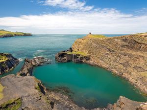 Supporting image for story: Stay safe warning to holidaymakers as woman injured jumping into lagoon