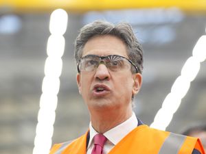 Ed Miliband in a high-vis jacket on a visit to Hull