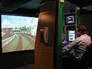 Supporting image for story: 3D simulator keeps drivers on the rails