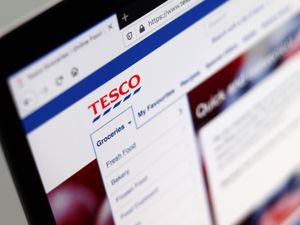 Supporting image for story: Tesco shoppers hit by payments issue for grocery deliveries