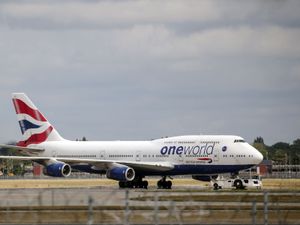 Supporting image for story: Fully-vaccinated Britons ‘could avoid quarantine after international holidays’