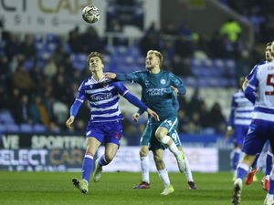 Supporting image for story: Reading 1 Shrewsbury 1: Salop make it three unbeaten in Berkshire