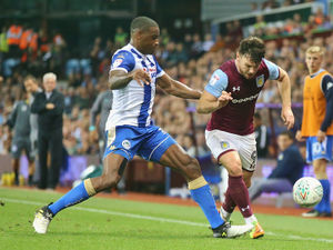 Supporting image for story: Scott Hogan hopes to have given Aston Villa boss Steve Bruce a selection headache