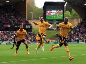 Supporting image for story: Five talking points: Wolves' response, Dawson the rock and pace