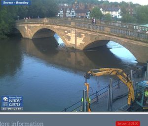 The barriers go up (image: @DaveThroupEA)