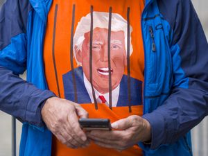 Supporting image for story: No arrests made at anti-Trump demonstrations, police say