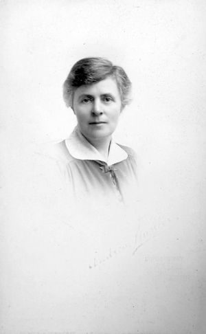 A portrait of Elizabeth Stuart Sellers by photographer Andrew Hunter.