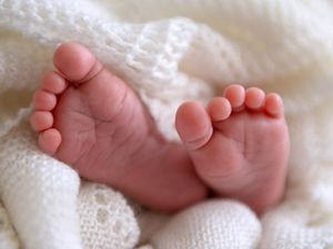 Supporting image for story: Shropshire maternity scandal: 900 cases now under review
