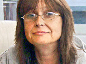 Supporting image for story: Jury out for Walsall mother accused of partner murder plot