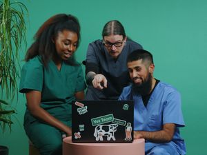 Supporting image for story: Wellington vet backs new resource to help inspire professionals of the future 