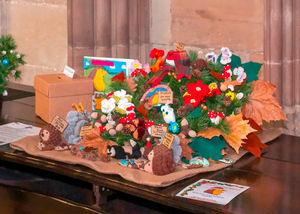 Lichfield Litter Legends were winners of both Best wreath & overall winner. Photo: Phil Barnes