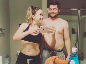 Supporting image for story: This husband attempted to photobomb his wife’s workout video and instantly regretted it