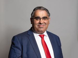 Supporting image for story: Labour MP faces standards probe over Commons spending rules