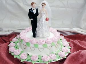 Supporting image for story: People are sharing their worst wedding stories and they range from the shocking to the hilarious