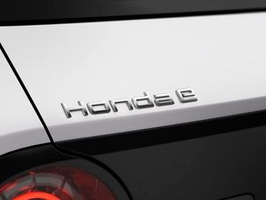 Supporting image for story: Honda e name confirmed for new retro-styled EV