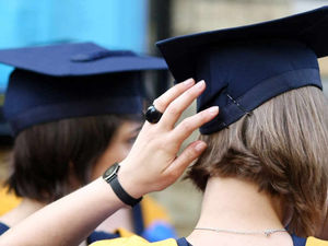 Supporting image for story: Website selling 'Wolverhamton University' degrees shut down