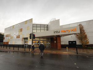 Supporting image for story: Shopping centre owner Intu to tap up shareholders to pay down debts 