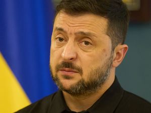 Supporting image for story: Zelensky warns that Russian drones endanger Chernobyl and other nuclear plants