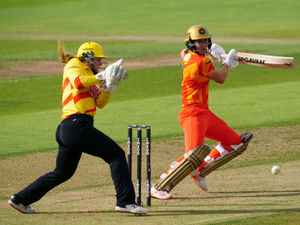 Supporting image for story: Birmingham Phoenix prove too hot for the Trent Rockets