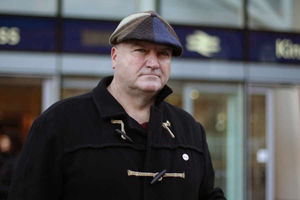 Supporting image for story: Union leader Bob Crow dies at age of 52