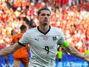 Supporting image for story: Marcel Sabitzer sinks Netherlands and takes Austria to the top of Group D