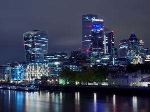 Supporting image for story: ‘Record low number’ of UK firms fell into administration in 2021