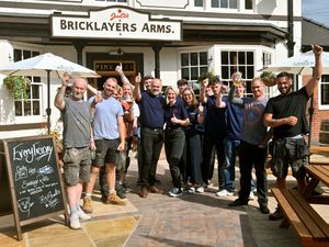 Supporting image for story: Watch: Take a look inside newly refurbished Shrewsbury pub that's back in business 