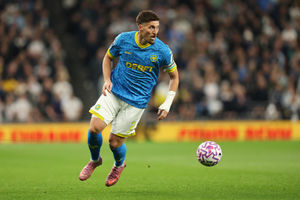 Supporting image for story: Wolves defender out after having surgery for broken wrist