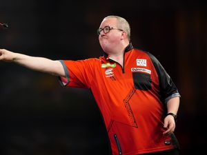 Supporting image for story: Stephen Bunting says ‘megastar’ Luke Littler has taken darts to ‘another level’
