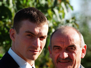 Supporting image for story: Memorial tribute to Telford boxer Richie's father