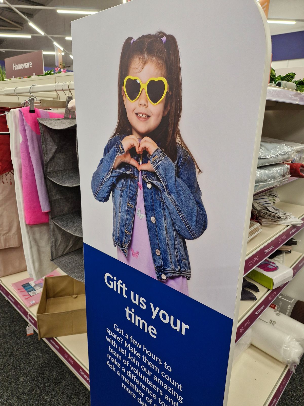 New Walsall Acorns superstore opens providing Christmas cheer for customers