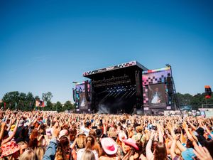 Supporting image for story: Pulp among headline acts at Trnsmt festival