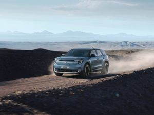 Supporting image for story: Ford’s Explorer kicks off new electric offensive