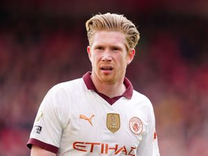 Supporting image for story: City playmaker Kevin De Bruyne knows Premier League title race is ‘not done yet’