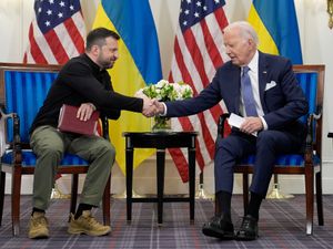Supporting image for story: Biden apologises to Zelensky for military aid delay in US congress