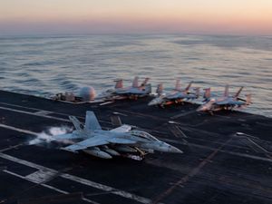 Supporting image for story: War widens to include Tehran-backed militias as Israeli and US planes pound Iran