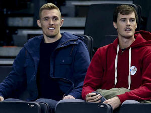 Supporting image for story: VIDEO: West Brom midfielder Darren Fletcher takes on Andy Murray before Davis Cup