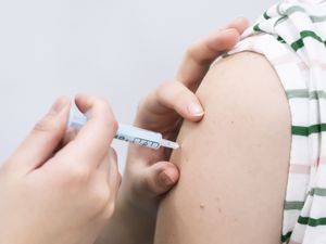 Supporting image for story: Cancer vaccine could be available by 2030, say scientists behind Covid jab