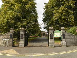 Supporting image for story: Jeremy Corbyn and Owen Smith invited to hold rallies in Telford ahead of Labour leadership contest