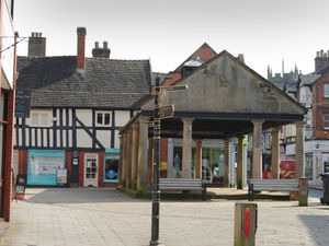 Supporting image for story: Macmillan Cancer Support stall at Market Drayton walking market