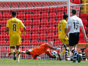 Supporting image for story: Gateshead 3 AFC Telford 0 - Match analysis