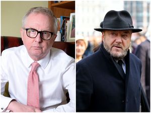 Supporting image for story: 'Humiliation': Ian Austin ridicules George Galloway after Dudley Town Hall show