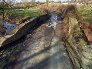 Supporting image for story: Damaged historic Ludlow bridge will stay open