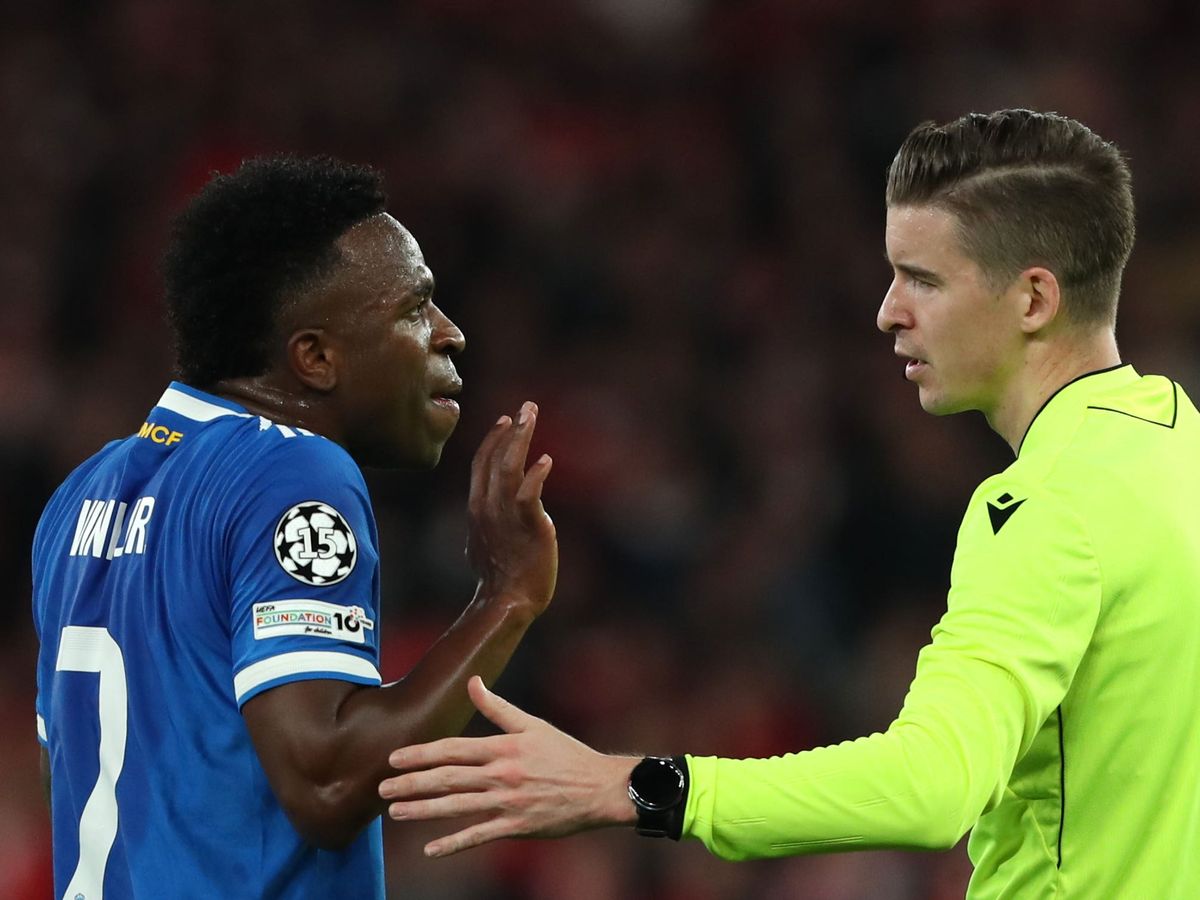 Vinicius Junior posts message after alleged racist abuse during Benfica game