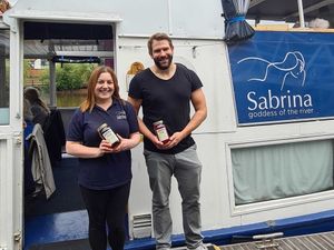 Supporting image for story: Dragons' Den liqueur business brings moonshine on board Shrewsbury's Sabrina Boat