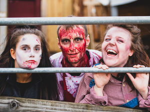 Supporting image for story: Life's a scream down on the farm: Screamfest actors ready for spooktacular Halloween
