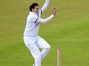 Mohammad Abbas bowls for Hampshire