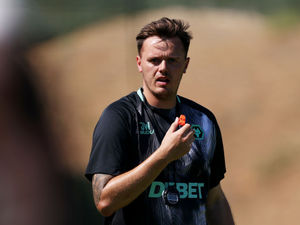 Supporting image for story: Wolves boss Gary O'Neil details reasons behind set-piece coach sacking