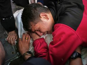 Supporting image for story: Israel intensifies strikes across Gaza on Palm Sunday and hits a hospital